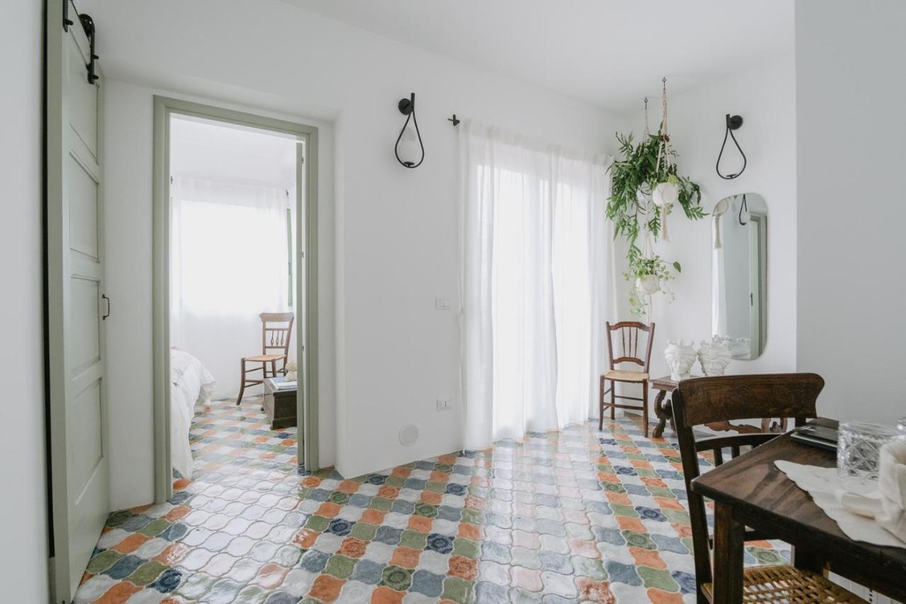 Apartamento Casa Astura Capo dʼOrlando Exterior foto