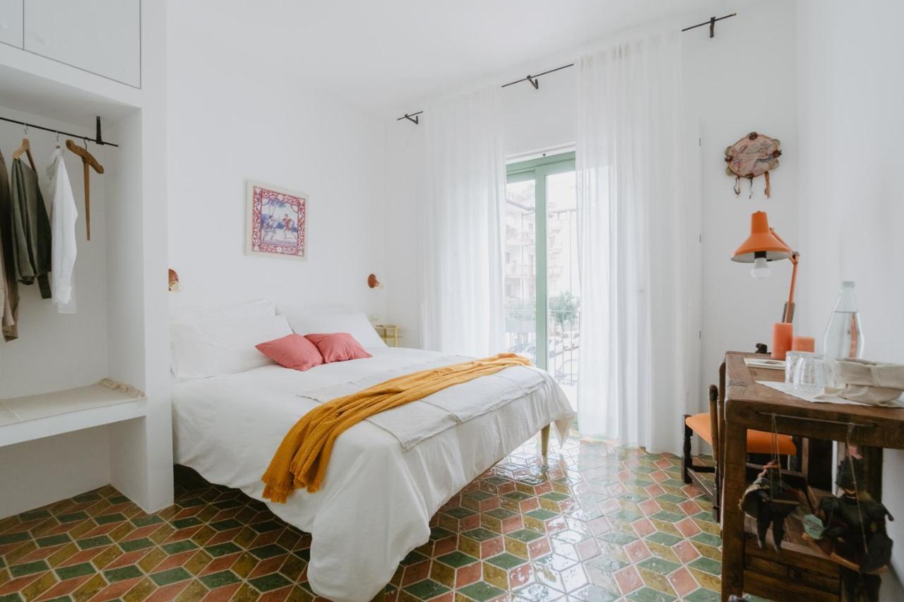 Apartamento Casa Astura Capo dʼOrlando Exterior foto