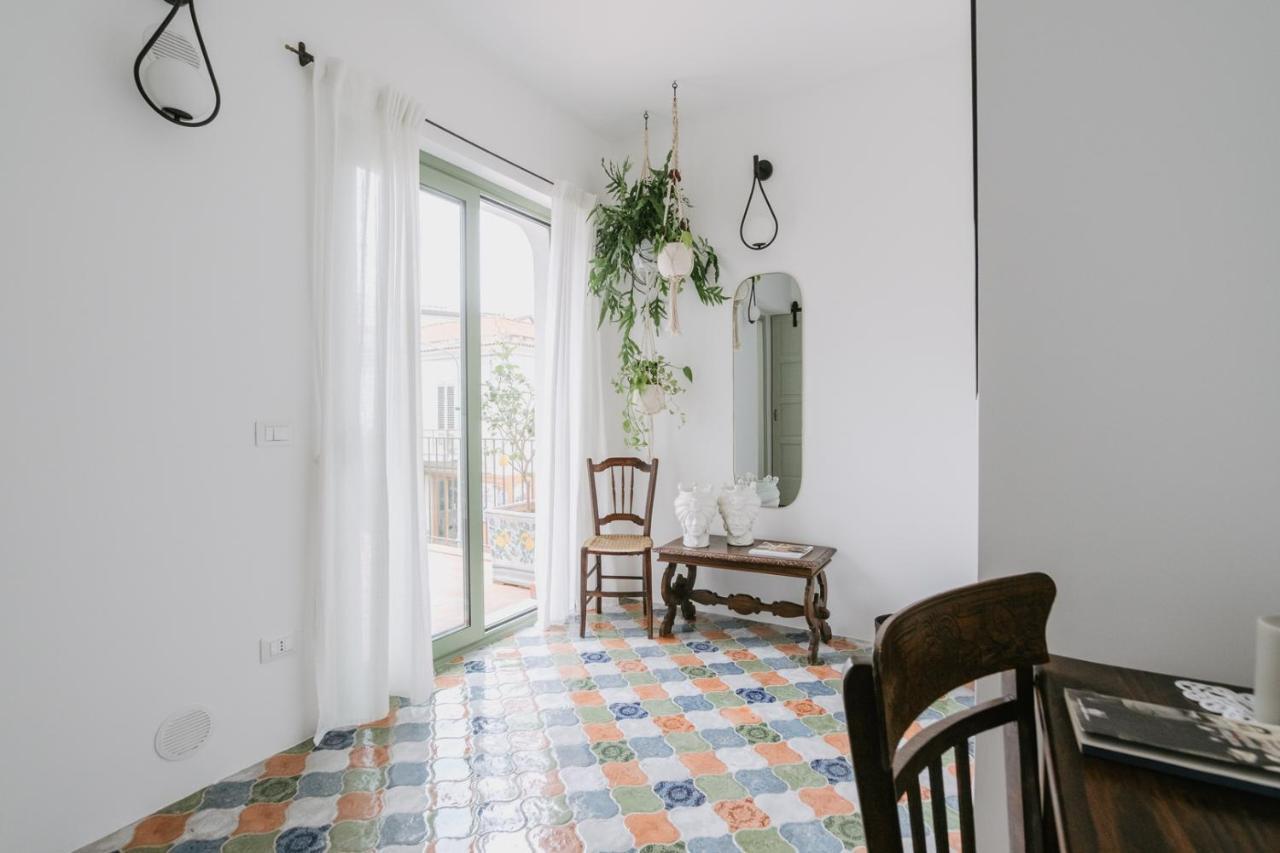 Apartamento Casa Astura Capo dʼOrlando Exterior foto